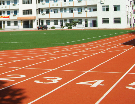 昆明市盘龙小学 运动场施工