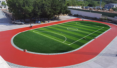 硅PU球场有哪些优势？